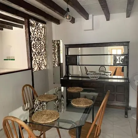 Casa Abril Αλτέα