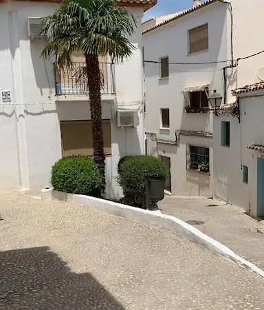 Casa Abril * Αλτέα